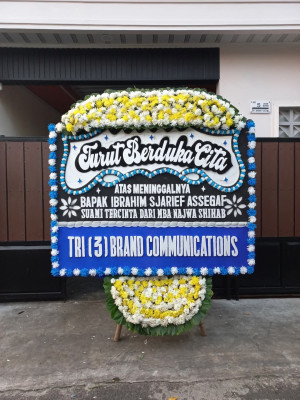 Papan Bunga Duka di Bebesen
